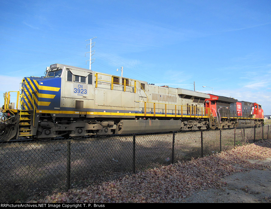 CN 3242 and CN 3923